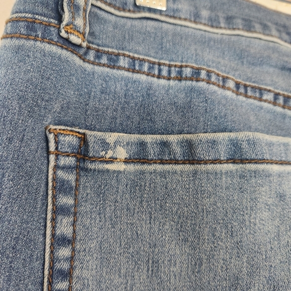 Free People Roller Crop Skinny Jeans Size 31/12 Medium Wash - Picture 16 of 16